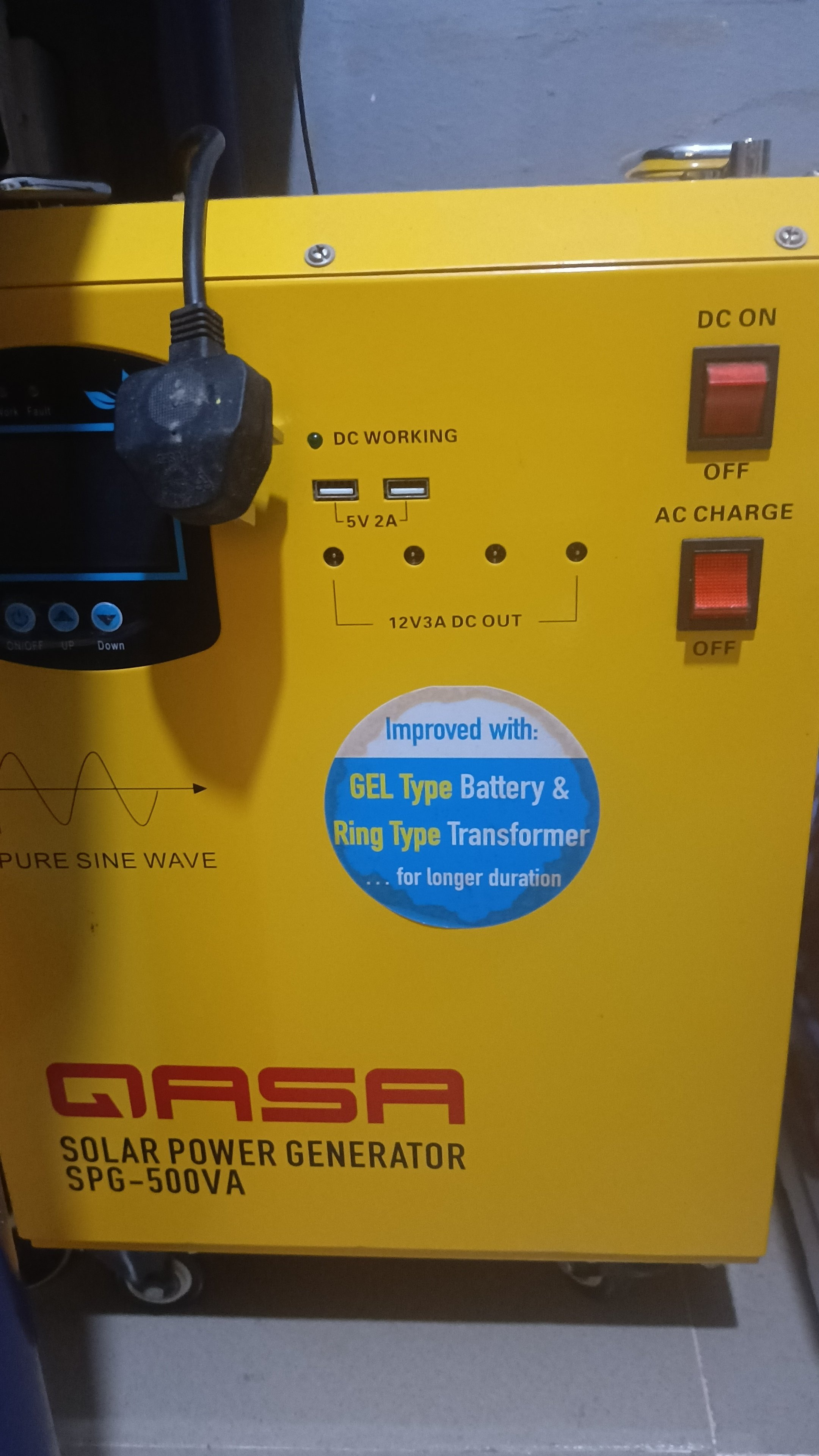 Qasa Solar Generator
